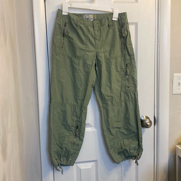 Old Navy Low Waist Capris (INV# 60) - Picture 1 of 13